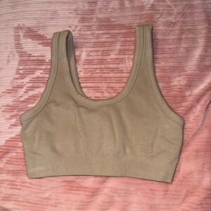 ALO Yoga Wellness Bra in Gravel